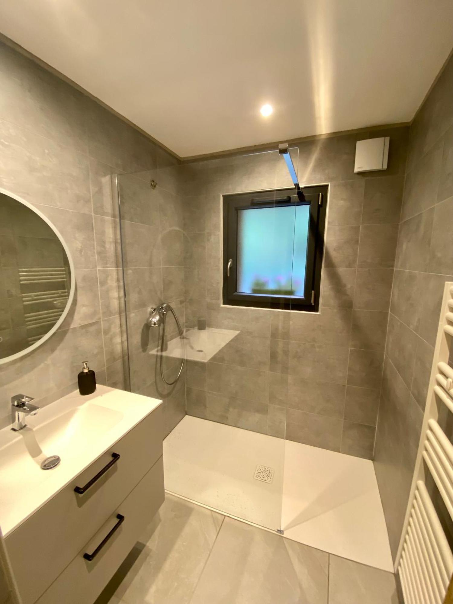 Le Mont Milo, navette privative, sauna, balnéo, vue, sdj Briançon Exterior foto